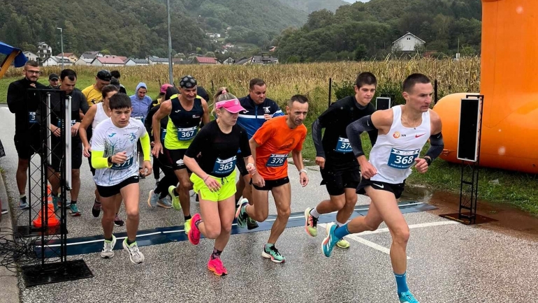 Neki su se penjali na Čevo, dok su drugi trčali polumaratone